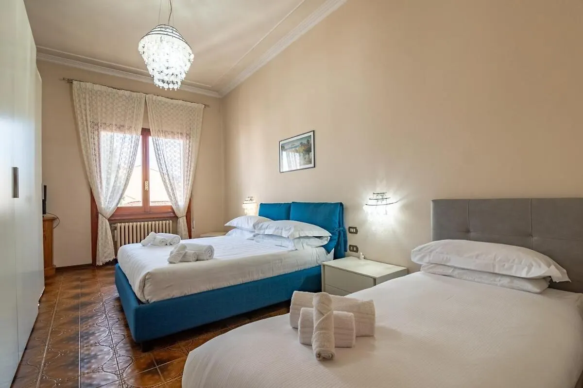 Micheli Charming Apt- Steps From Duomo-Quiet Stay Florence Apartment
