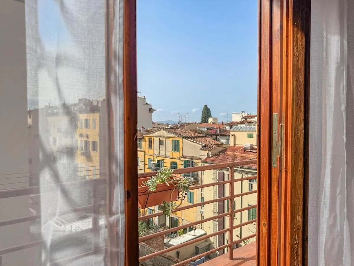 Micheli Charming Apt- Steps From Duomo-Quiet Stay Florence